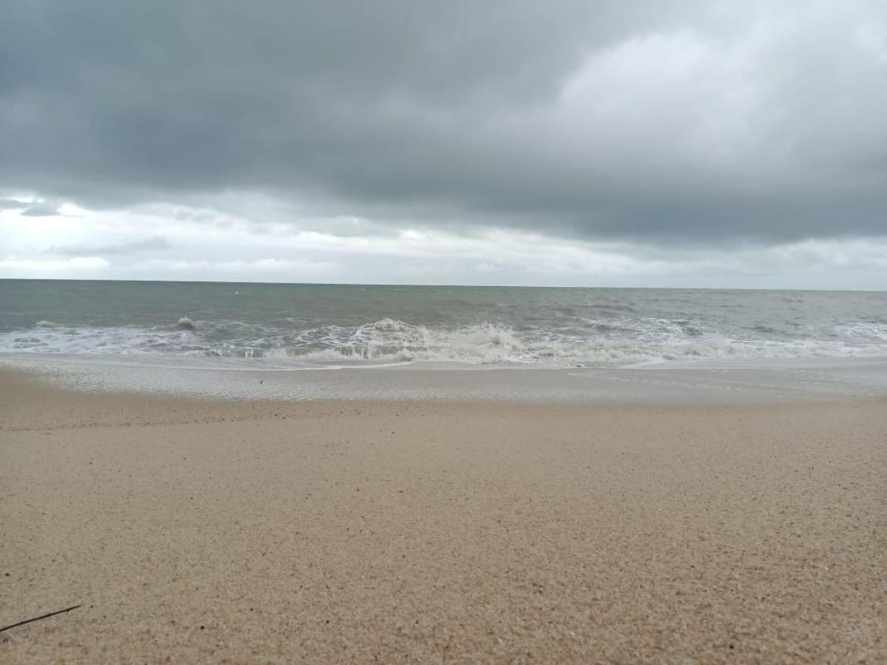 By The Sea Batu Ferringhi Διαμέρισμα Εξωτερικό φωτογραφία